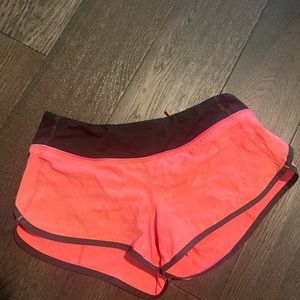 Lululemon short shorts